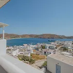 Bella Vista Serifos Town