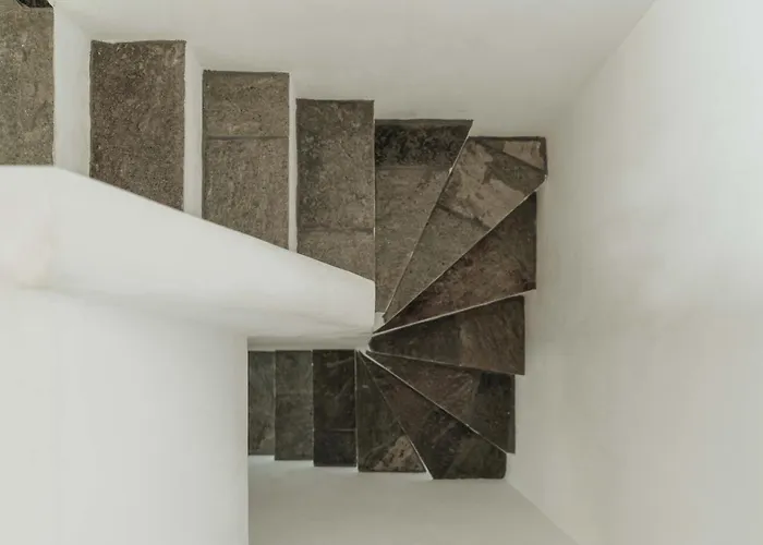 Bella Vista * Sérifos